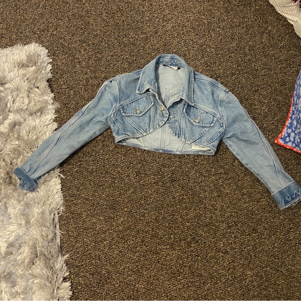 Cropped jacket from Zara